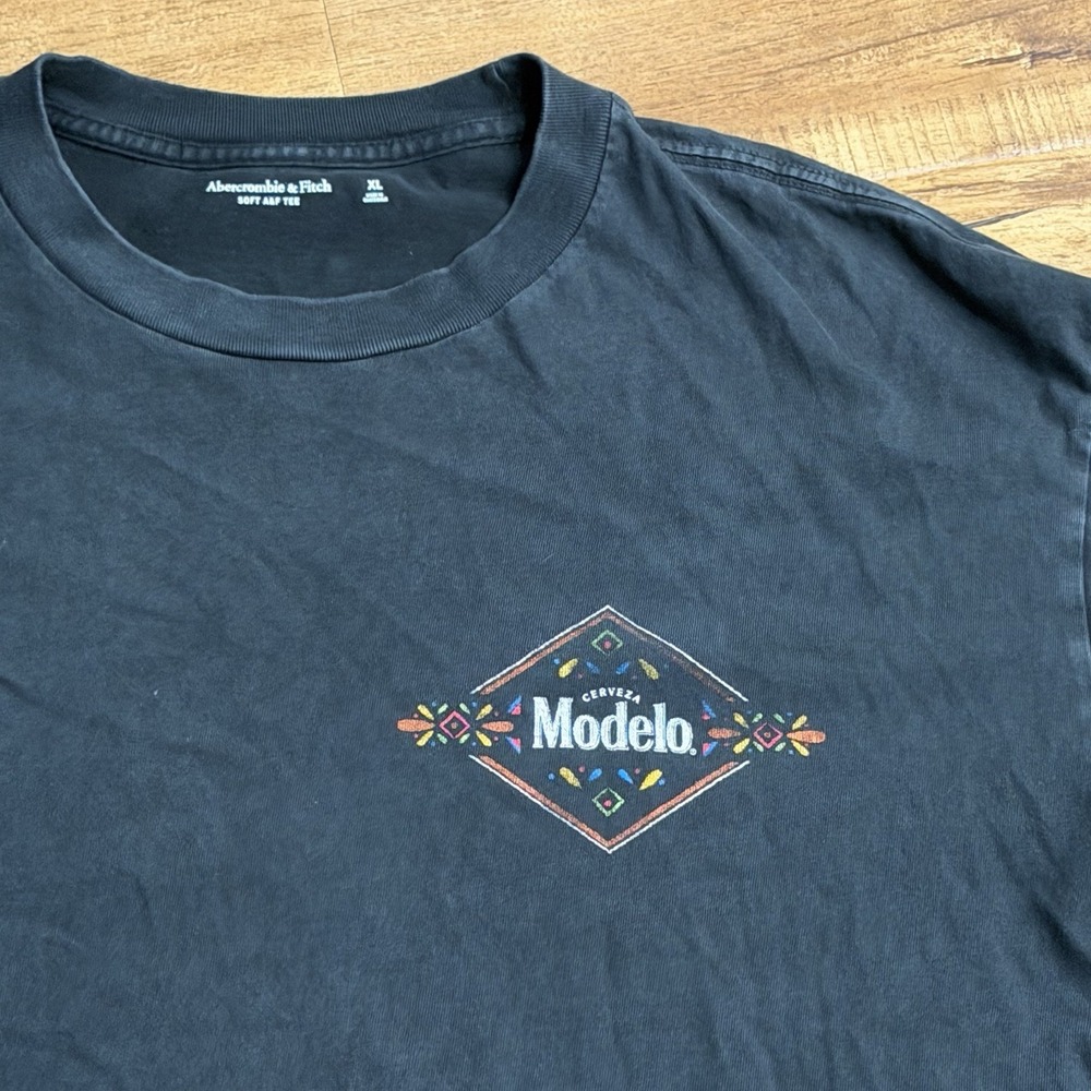 Men's Abercrombie & Fitch Modelo T-Shirt Vintage Distressed Look Size XL Black